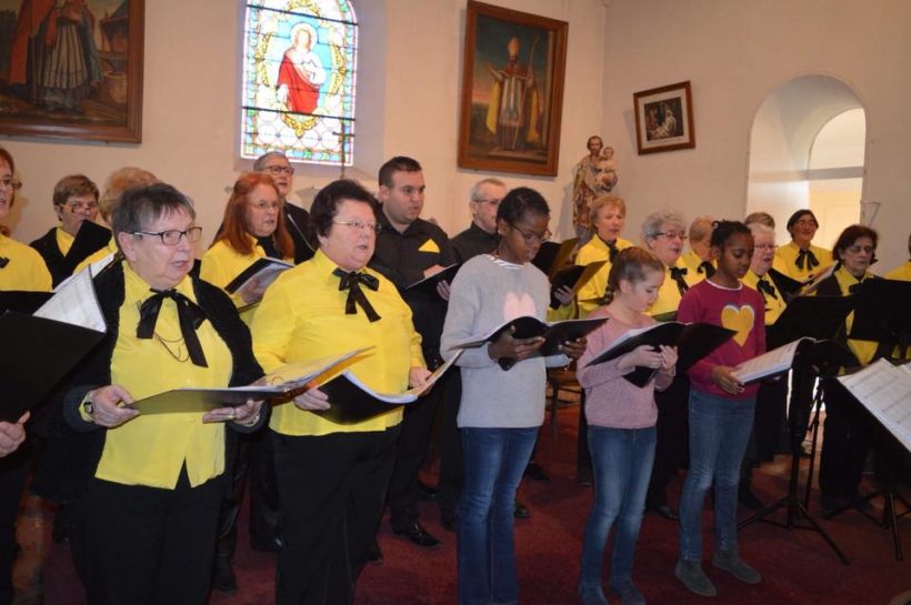 Concert « Balade en Hiver » donné par l’Ensemble Vocal Cantare au profit de l’UNICEF en l’église de Voharies ! 