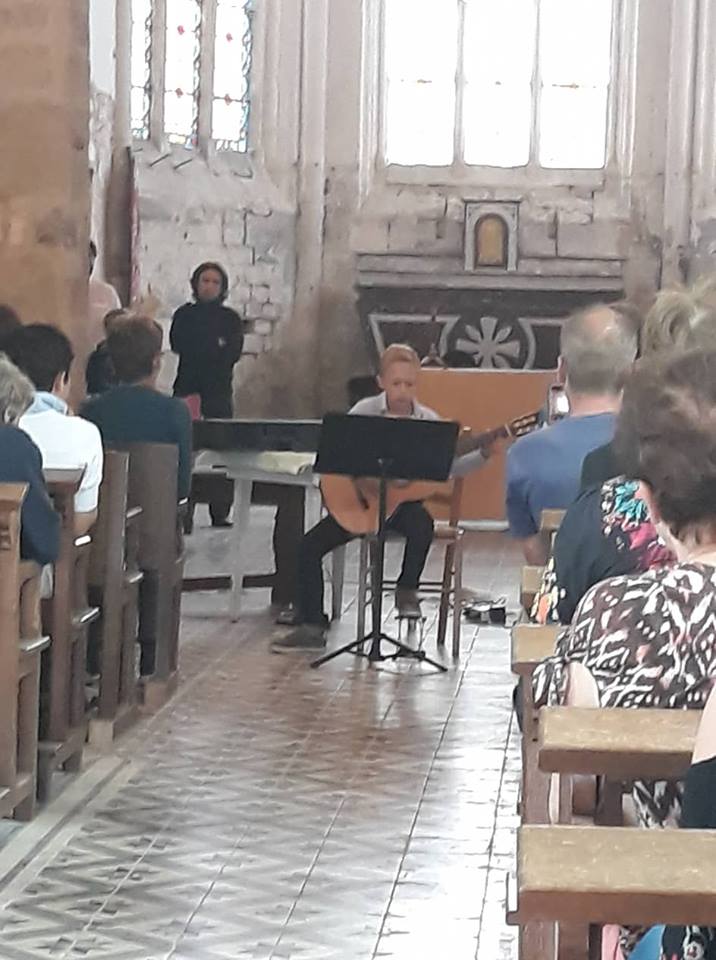 Concert de l école de musique du Pays de la Serre à l église de Mesbrecourt