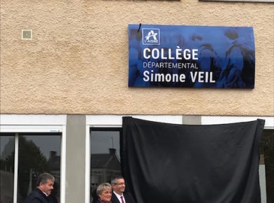 Le collège de Wassigny s’appelle désormais officiellement « Collège départemental Simone Veil »