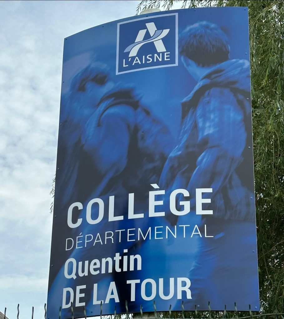 Collège Quentin-de-la-Tour à Sains-Richaumont