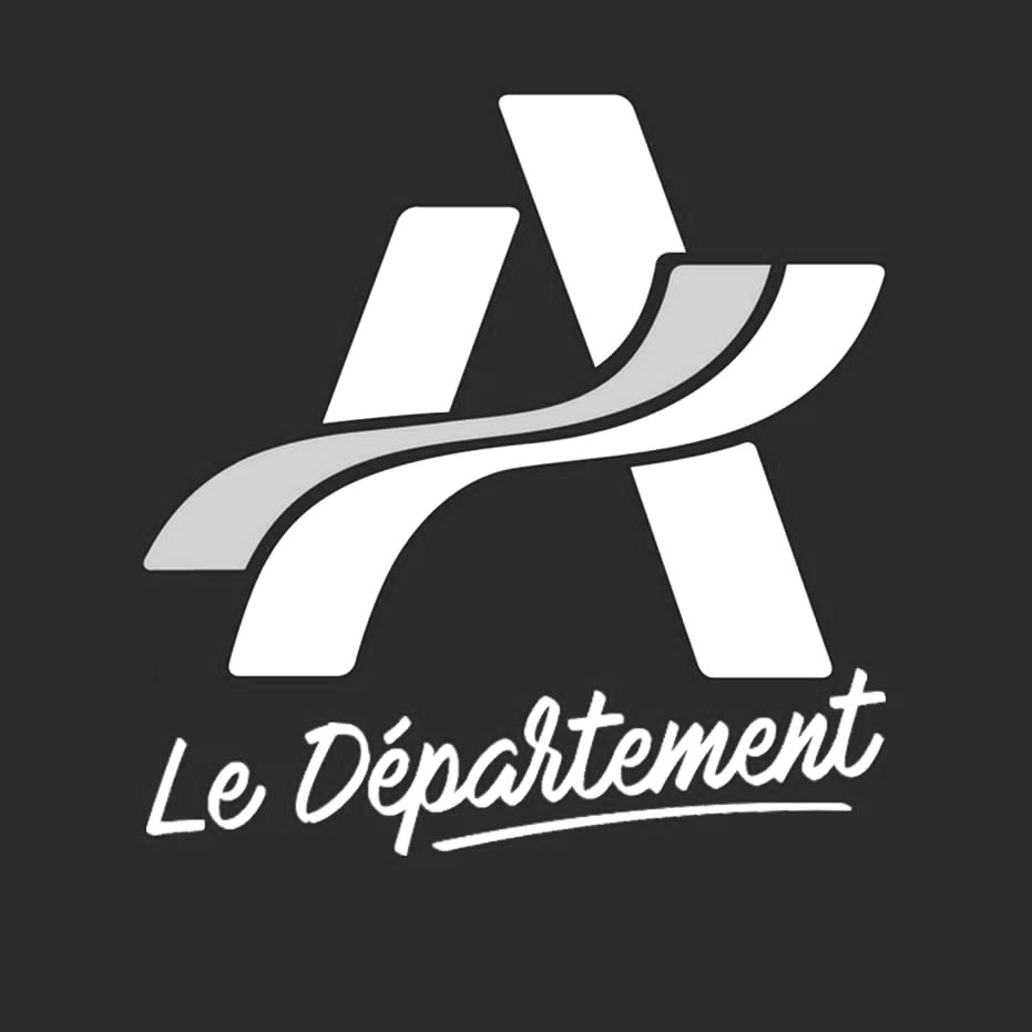 Les conseillers départementaux de l'Aisne rendent Hommage à Dominique Bernard 